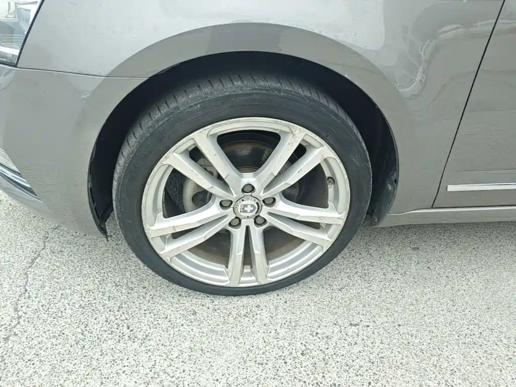 Skoda Octavia — миниатюра 23