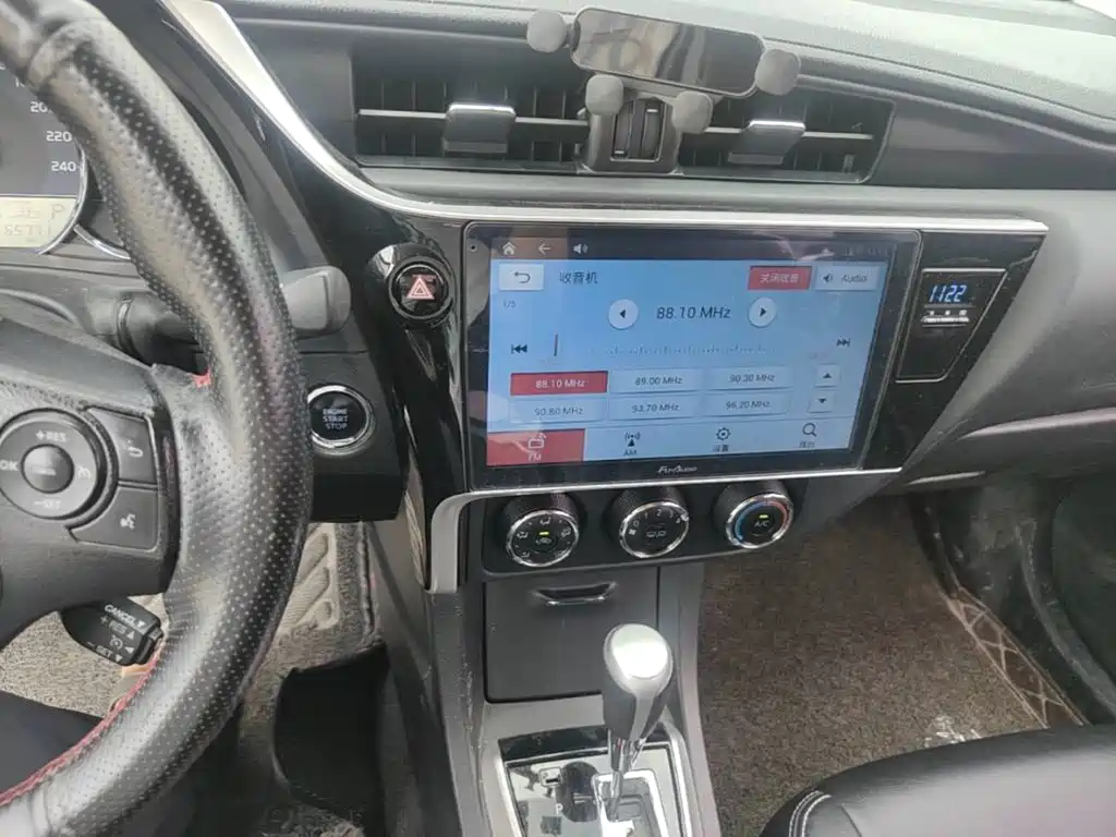 Toyota Corolla — миниатюра 13