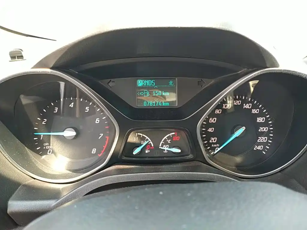 Ford Kuga — миниатюра 12