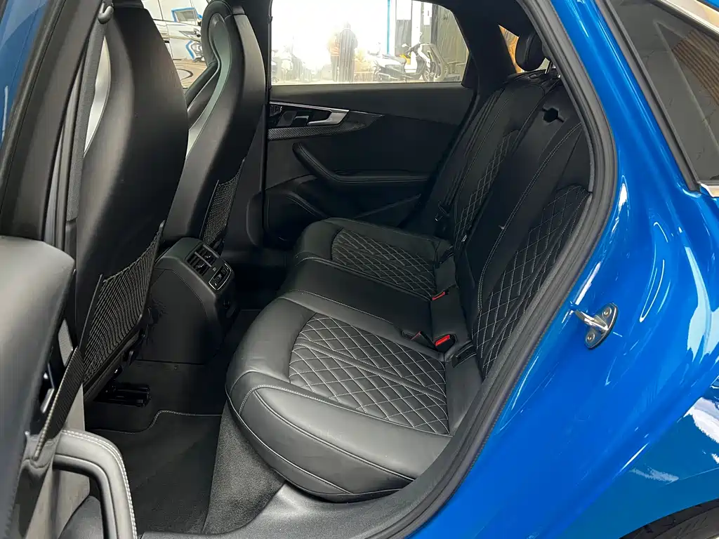 Audi S4 — миниатюра 19
