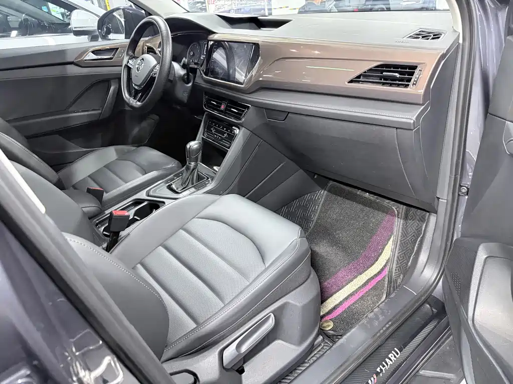 Volkswagen Tharu — миниатюра 7