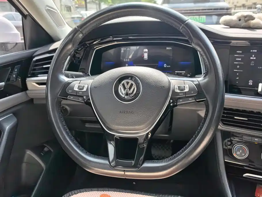 Volkswagen Sagitar — миниатюра 15