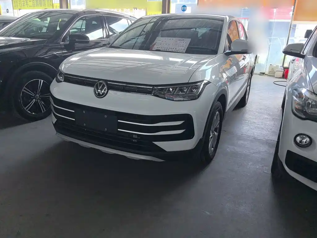 Volkswagen Tharu 2024 300TSI