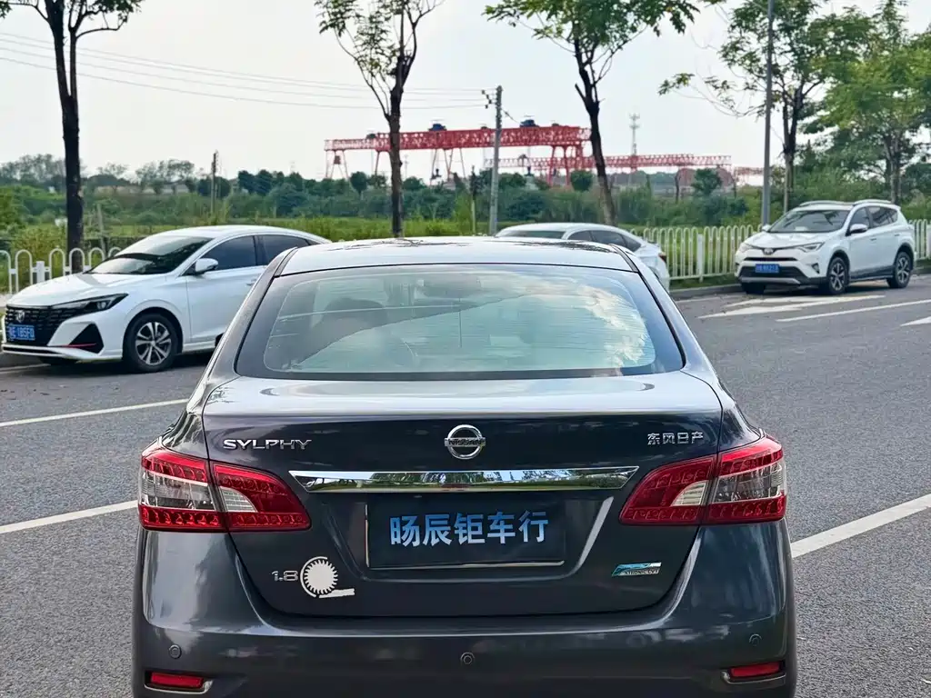 Nissan Sylphy — миниатюра 13