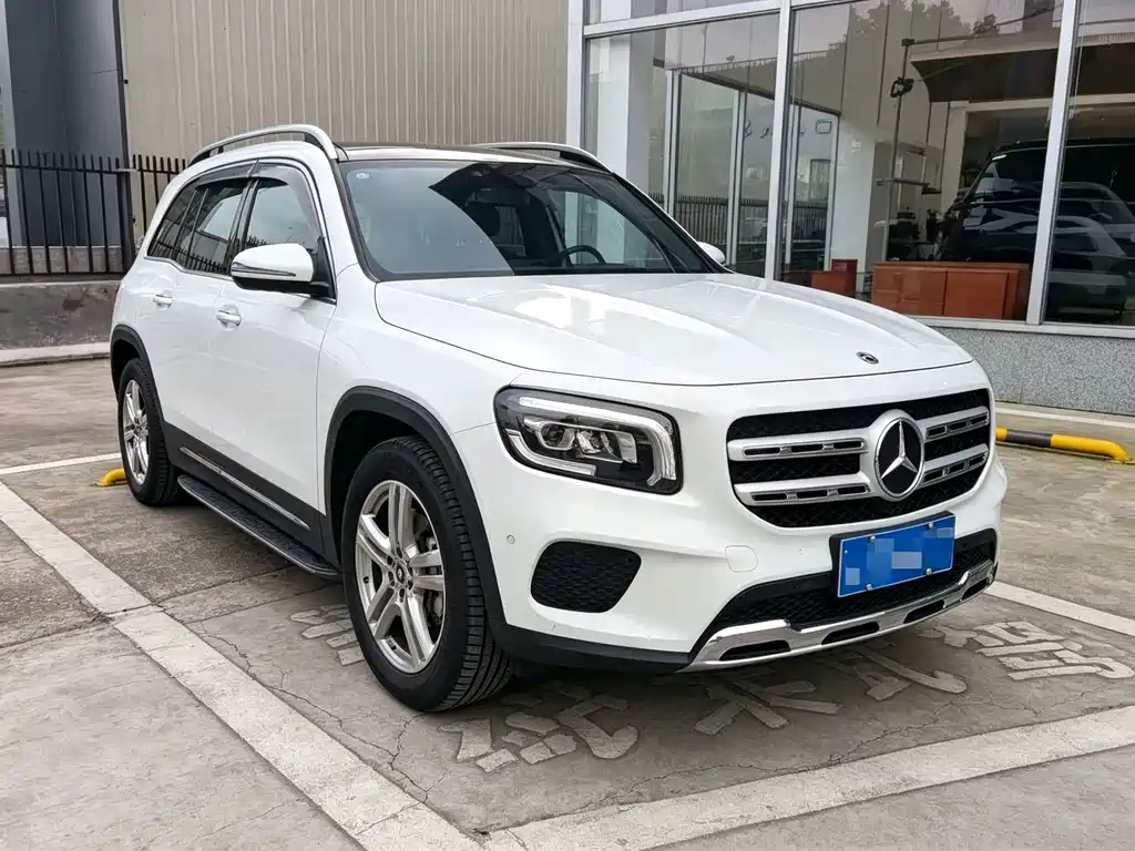 Mercedes-Benz GLB — миниатюра 3