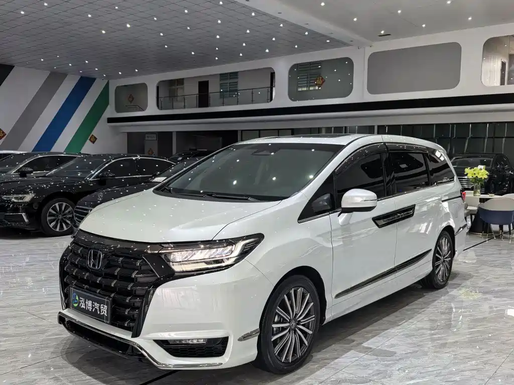 Honda Elysion 2024 2.0L e:HEV Luxury