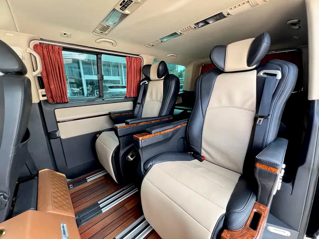 Volkswagen Multivan — миниатюра 9