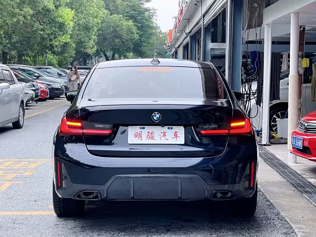 BMW 3 Series — миниатюра 5