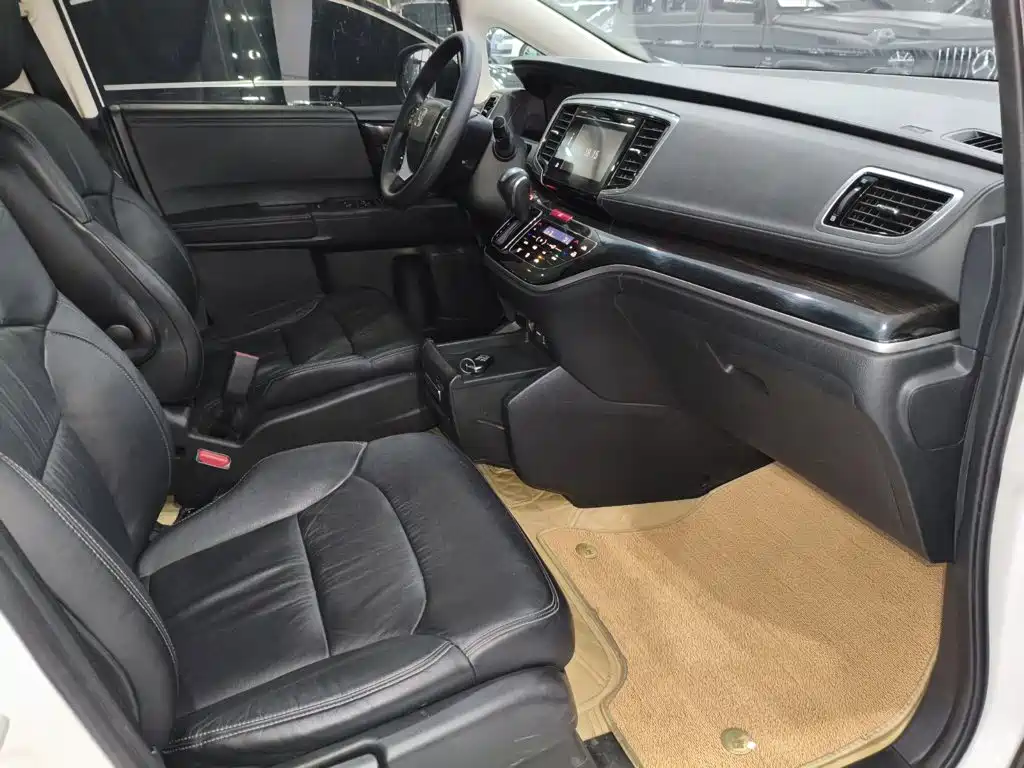 Honda Odyssey — миниатюра 13