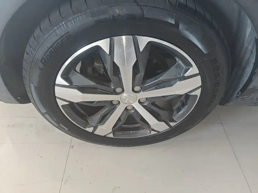 Peugeot 4008 — миниатюра 23