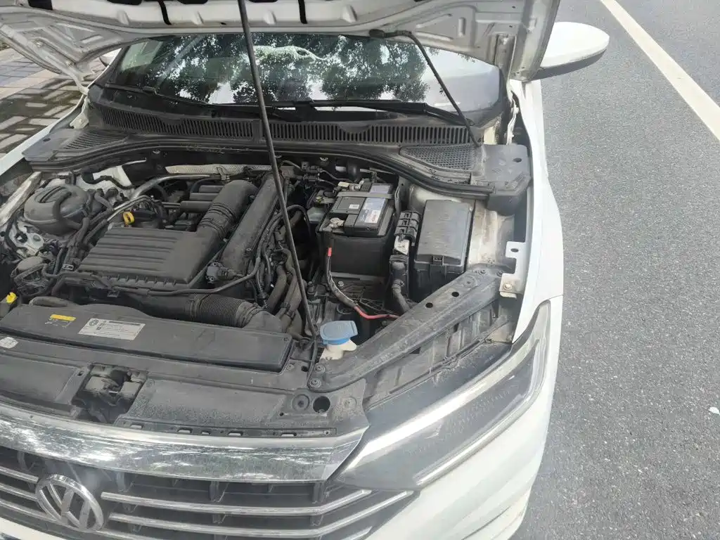 Volkswagen Sagitar — миниатюра 20