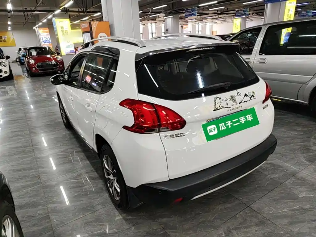 Peugeot 2008 — миниатюра 5