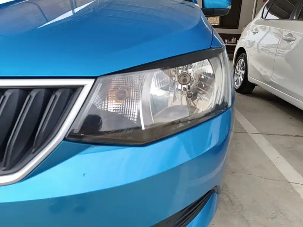 Skoda Fabia — миниатюра 24