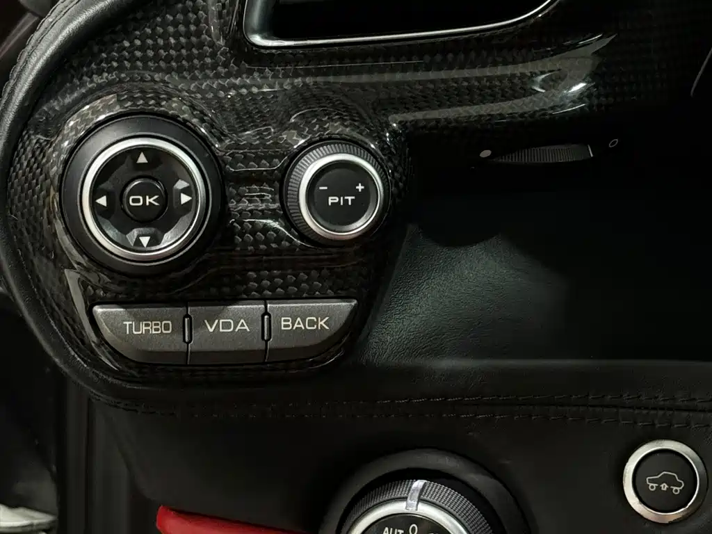 Ferrari 488 — миниатюра 10