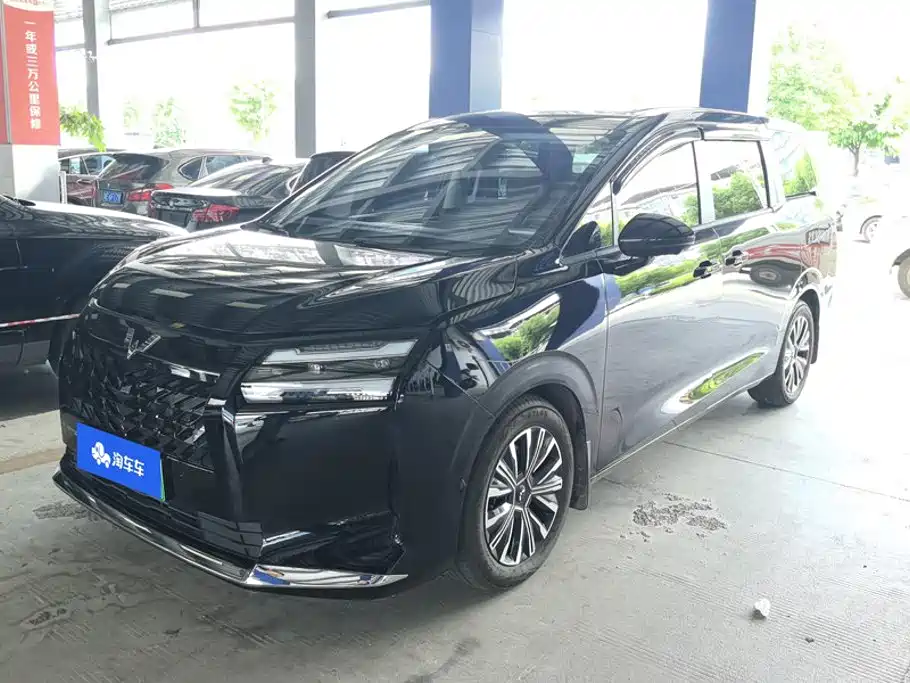 Wuling Xingguang 730 New Energy