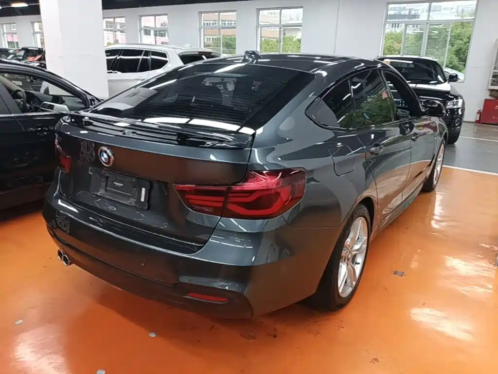 BMW 3 Series GT — миниатюра 7