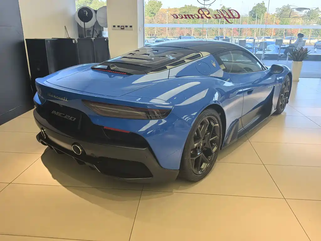 Maserati MC20 2024 3.0T Standard