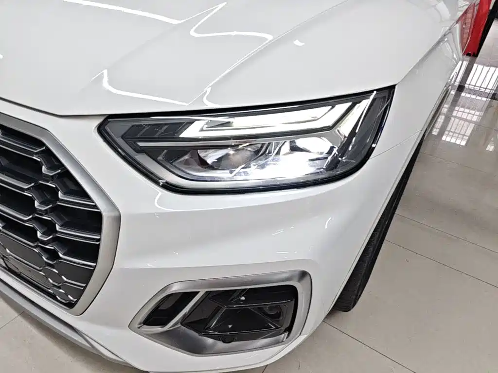 Audi Q5L — миниатюра 24