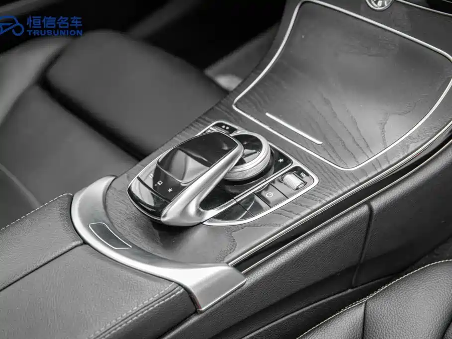 Mercedes-Benz C-Class — миниатюра 18