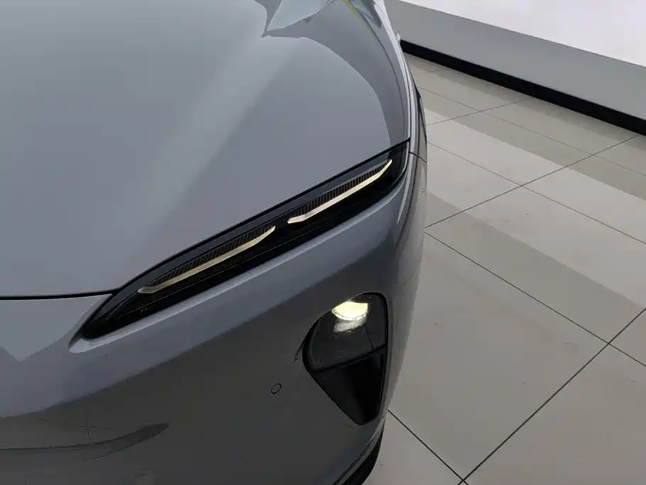 NIO ET5T — миниатюра 5