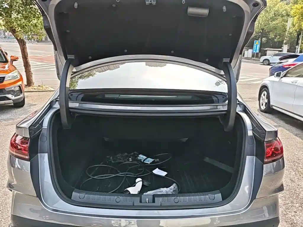 BYD Qin L — миниатюра 19