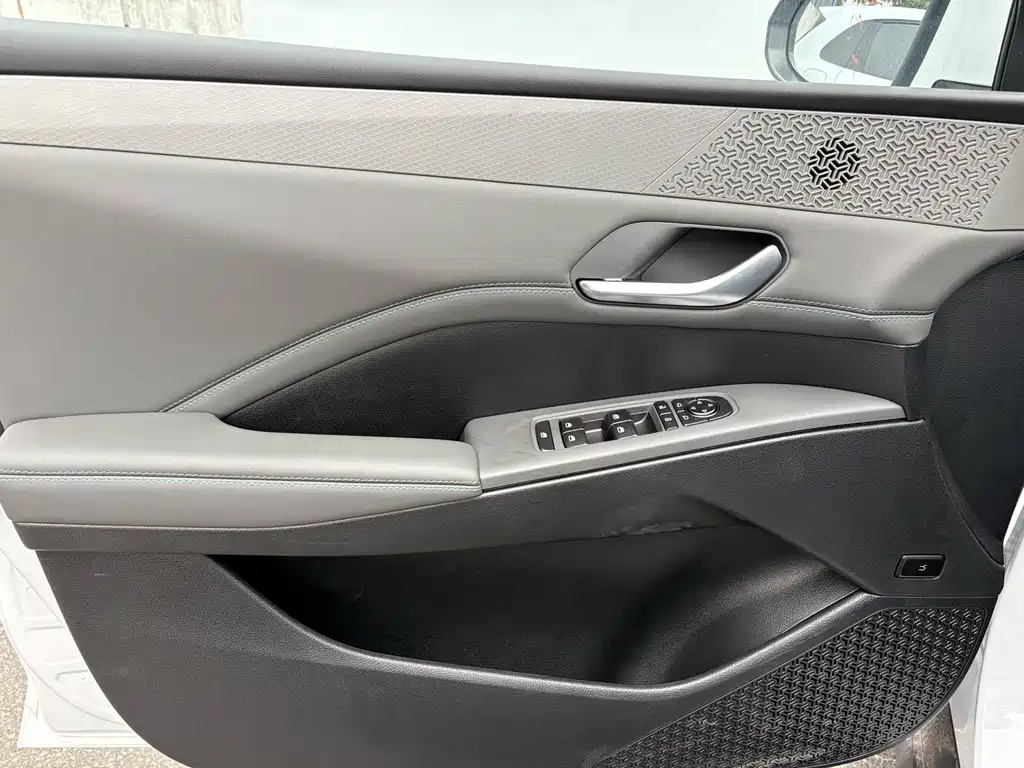 BYD Qin PLUS — миниатюра 14