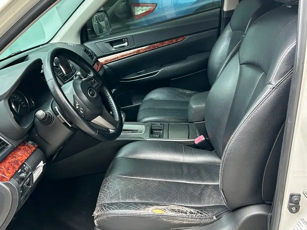 Subaru Outback — миниатюра 4