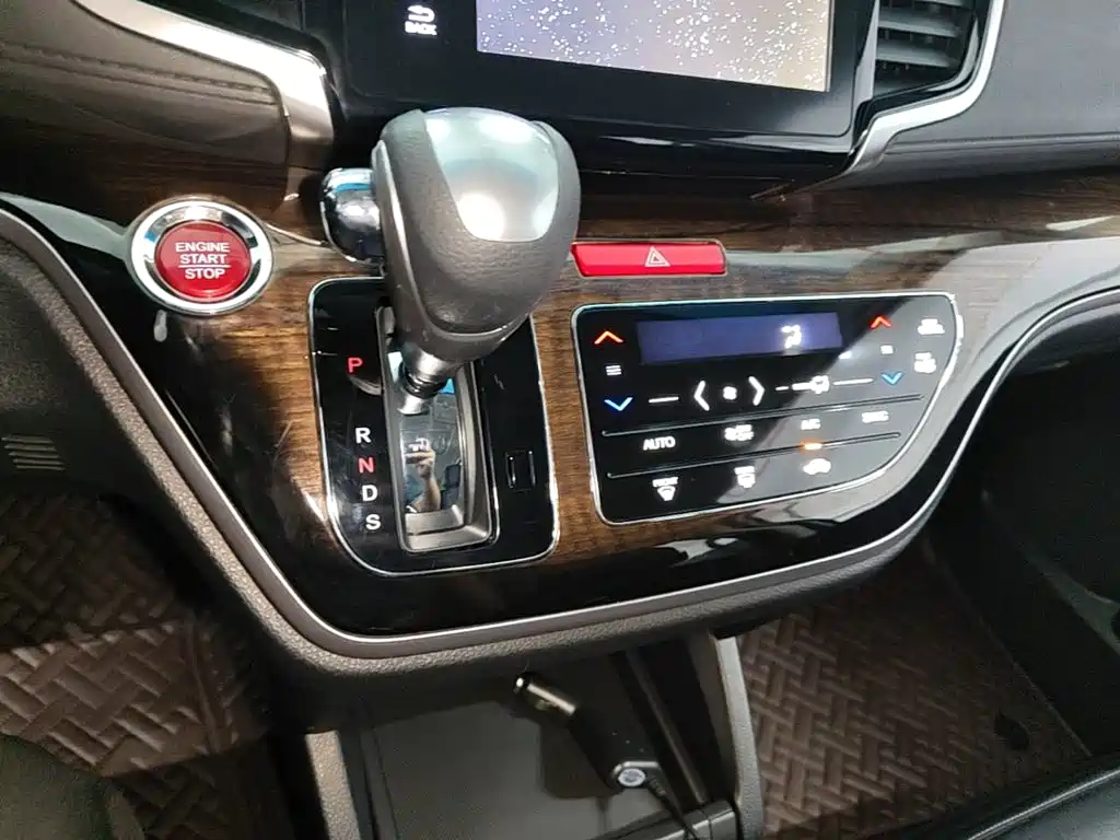 Honda Odyssey — миниатюра 14