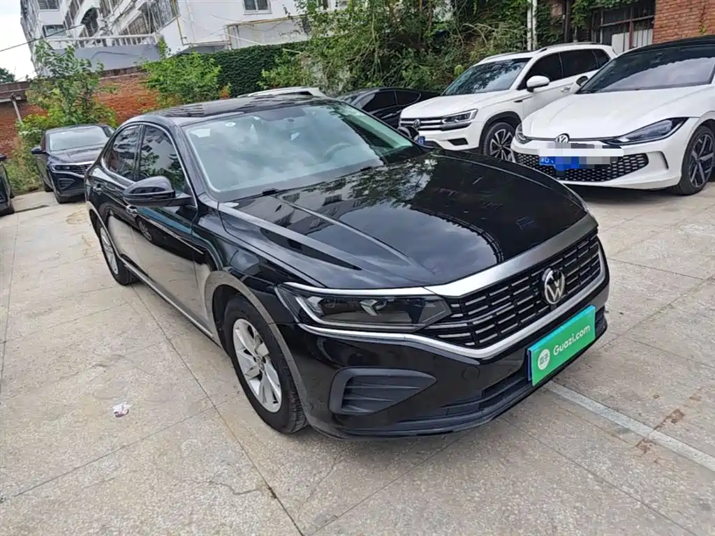 Volkswagen Passat 2025 280TSI