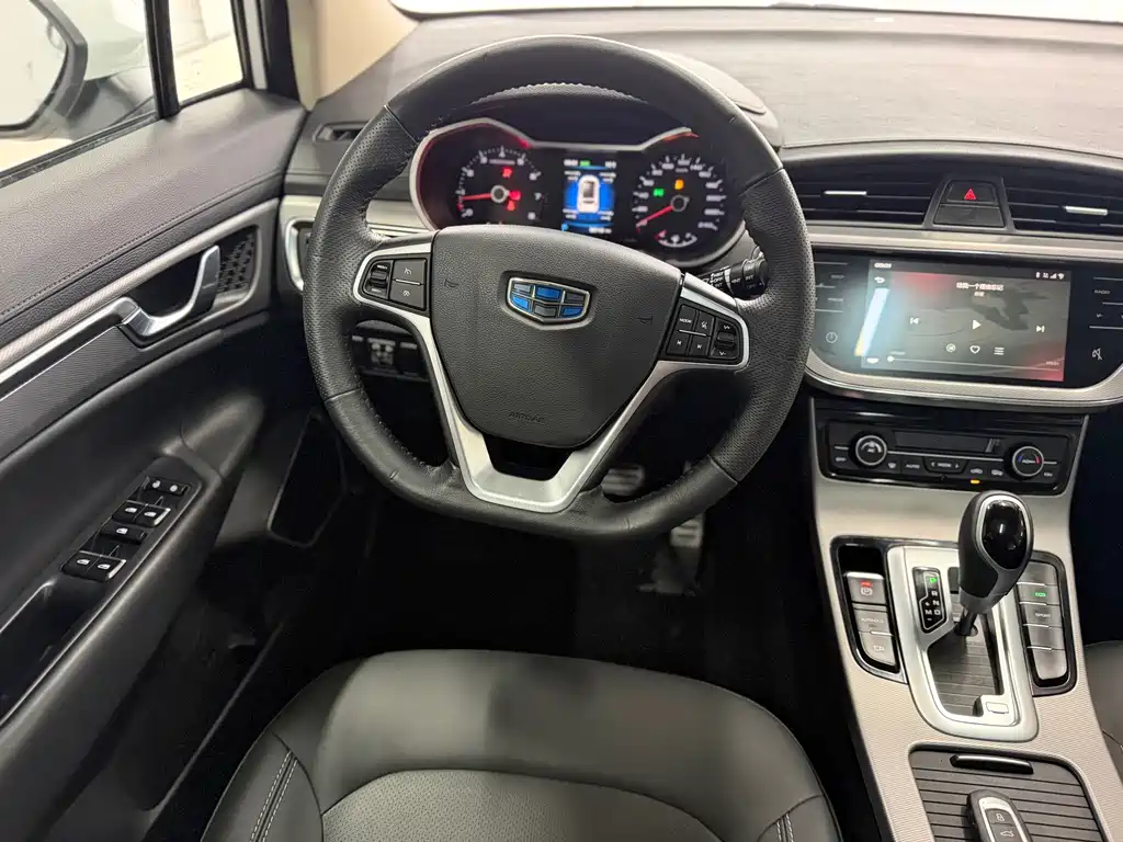 Geely Emgrand GS — миниатюра 8