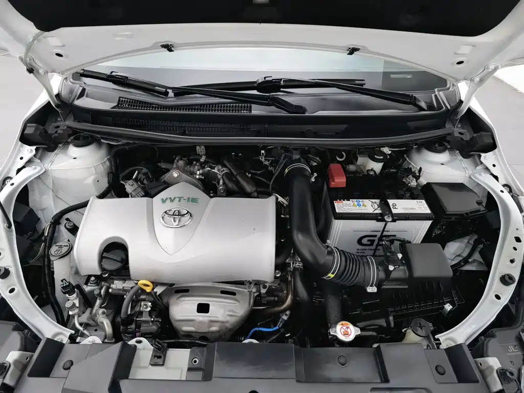 Toyota Yaris L — миниатюра 6
