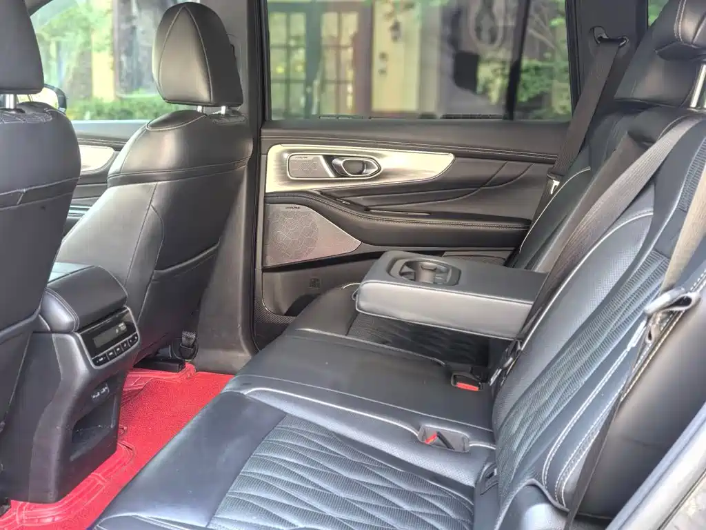 GAC Motor Trumpchi GS8 — миниатюра 6