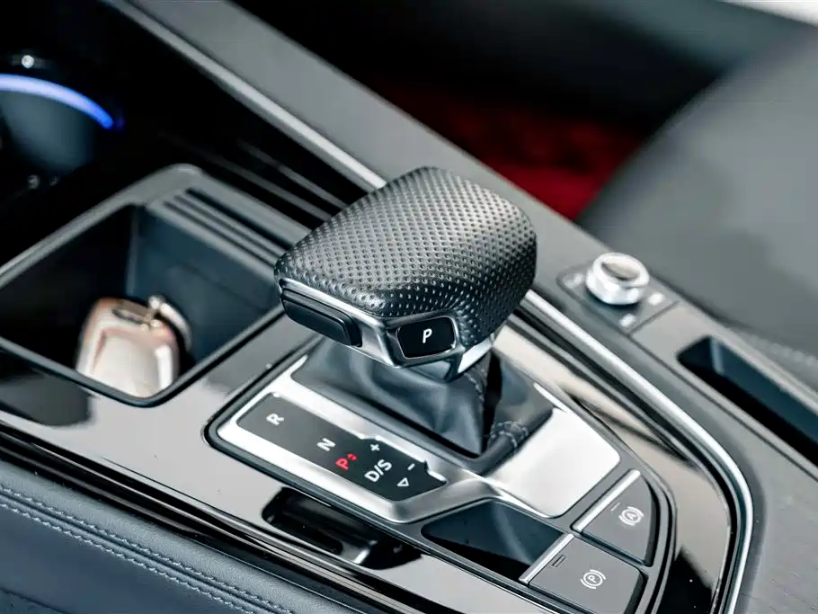 Audi A4L — миниатюра 16
