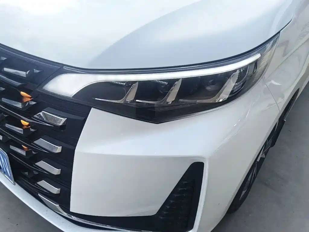 GAC Motor Trumpchi M6 — миниатюра 24