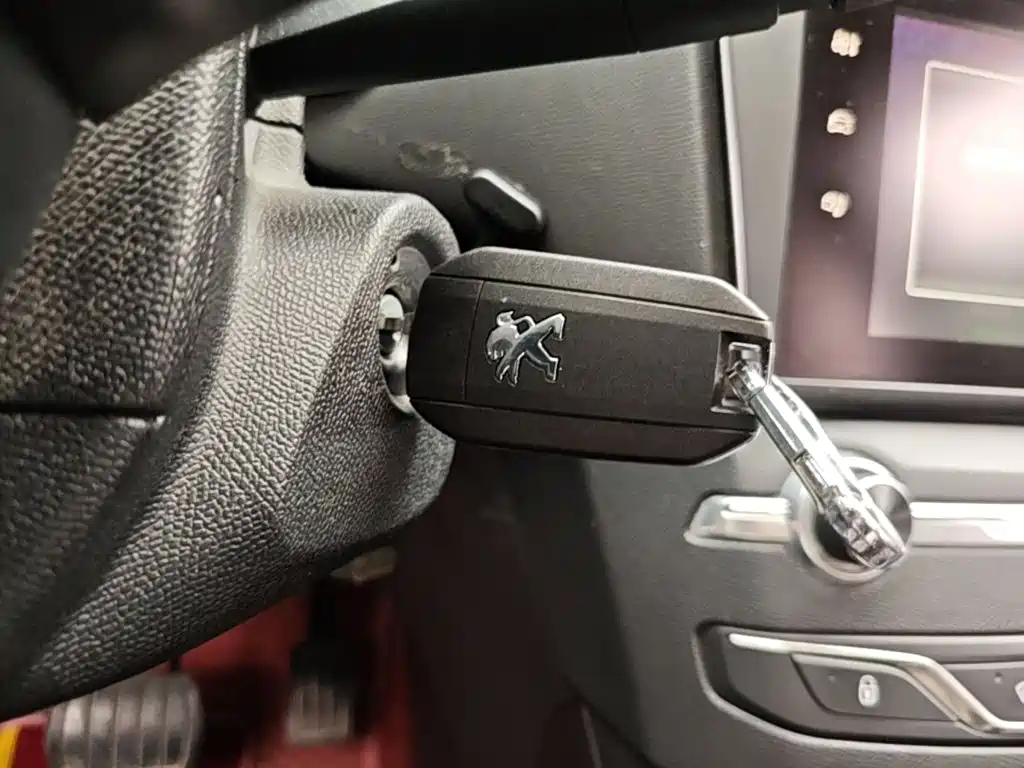 Peugeot 408 — миниатюра 9