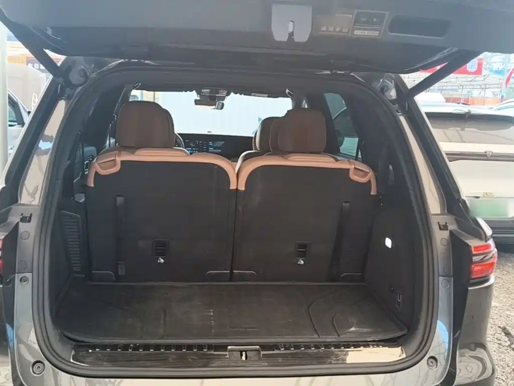 Li Auto Li ONE — миниатюра 19