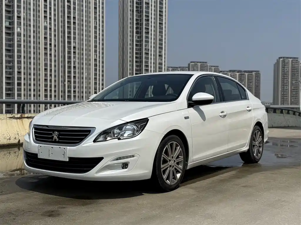 Peugeot 408 2016