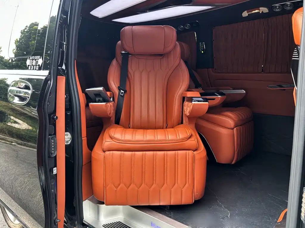 Mercedes-Benz Vito — миниатюра 7