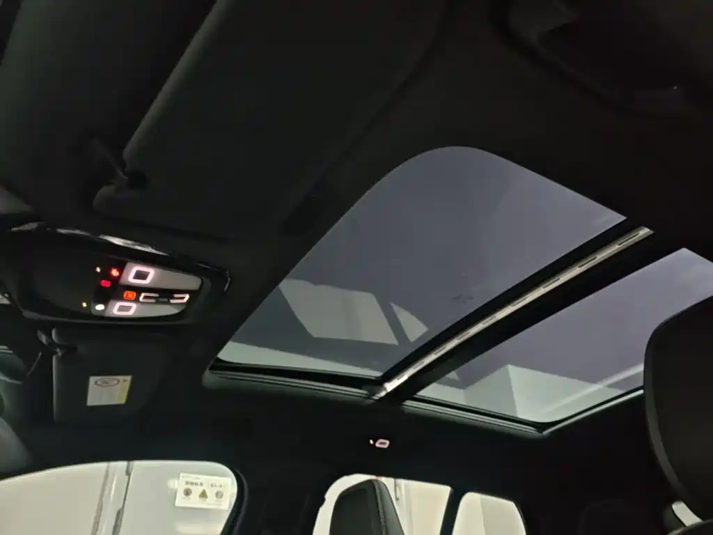 Volvo XC40 — миниатюра 18