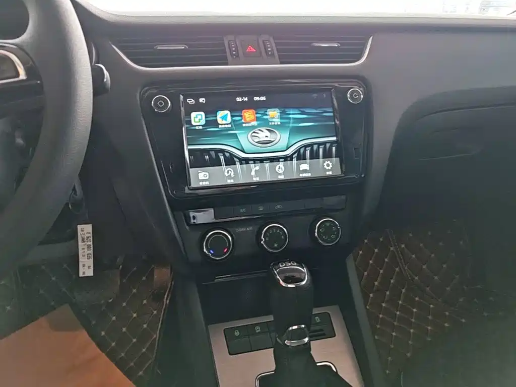 Skoda Octavia — миниатюра 13