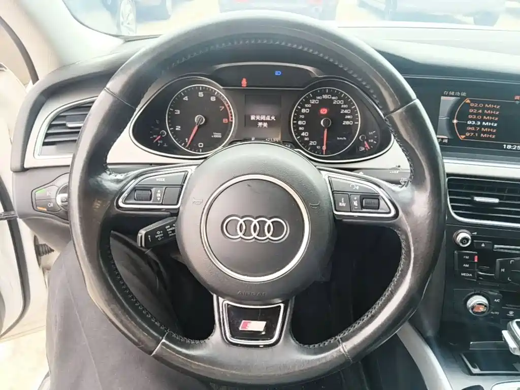 Audi A4L — миниатюра 11