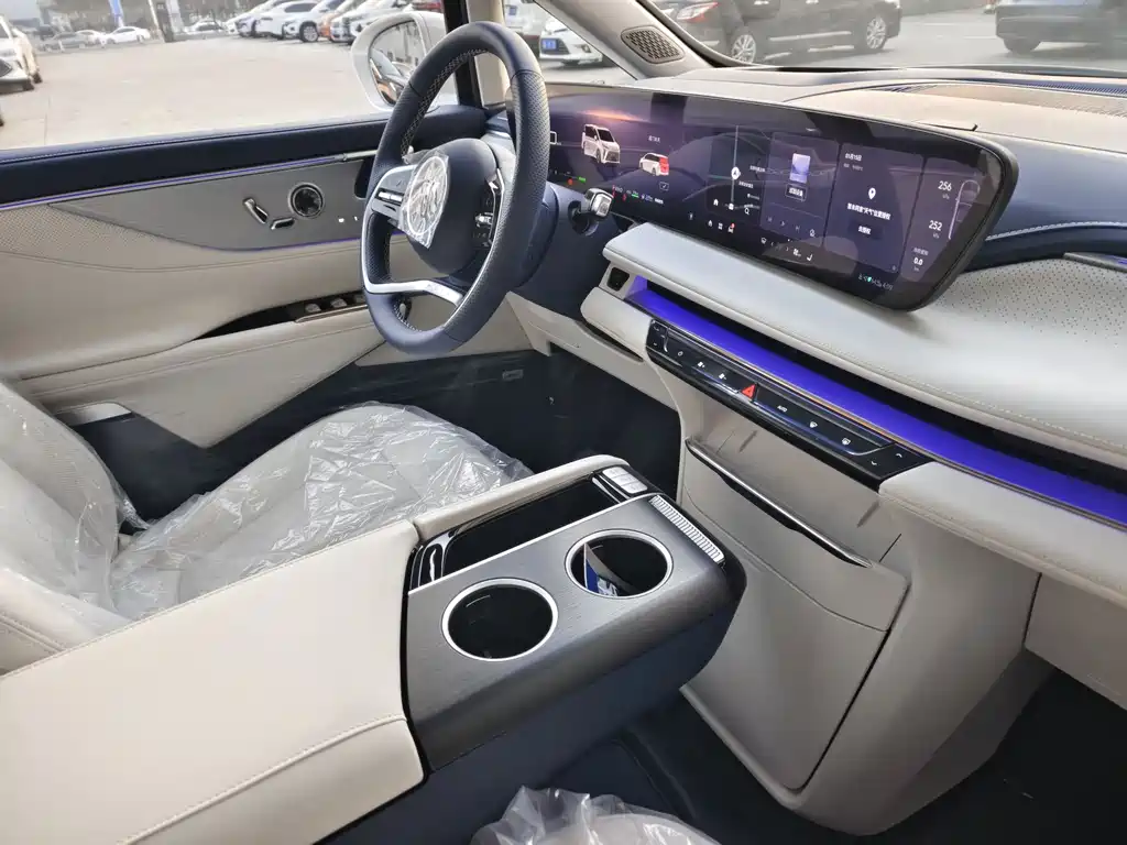 BUICK GL8 NEW ENERGY