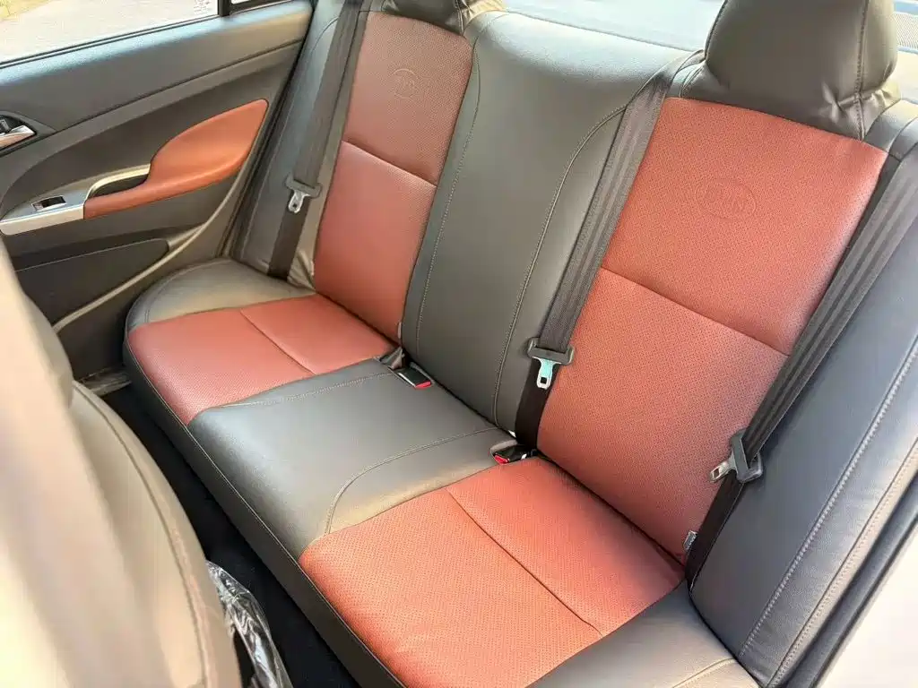 BYD F3 — миниатюра 9
