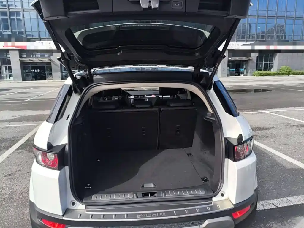 Land Rover Evoque — миниатюра 19