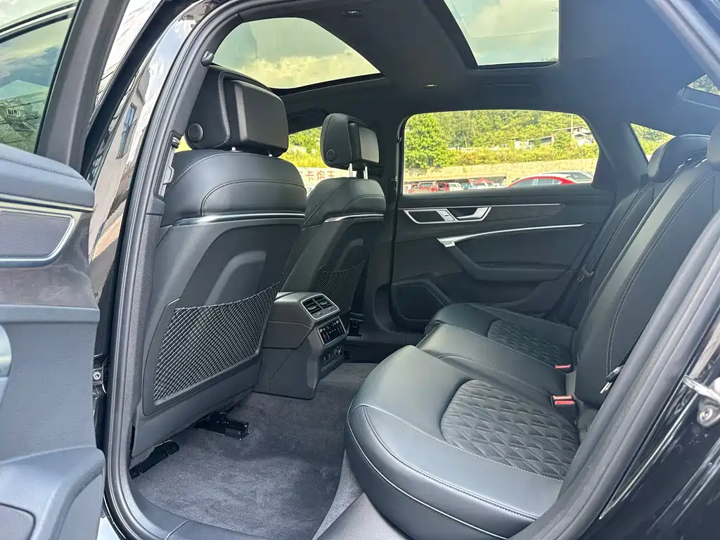 Audi A6L — миниатюра 5