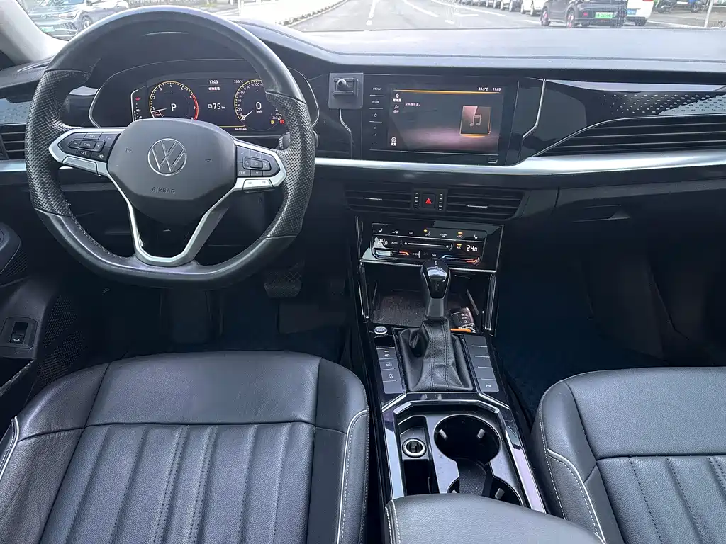 Volkswagen Passat — миниатюра 12