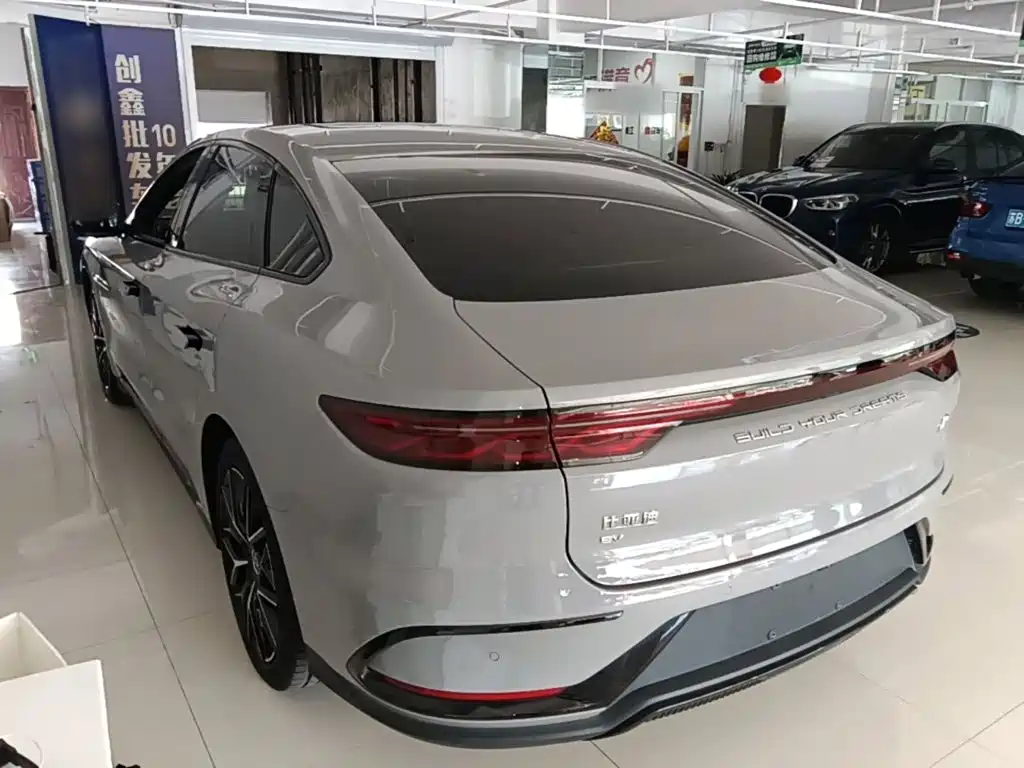 BYD Han — миниатюра 5