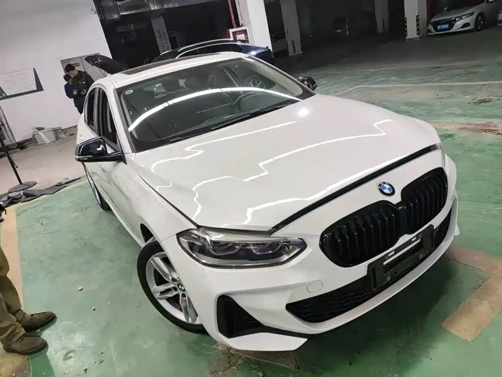 BMW 1 Series 2021