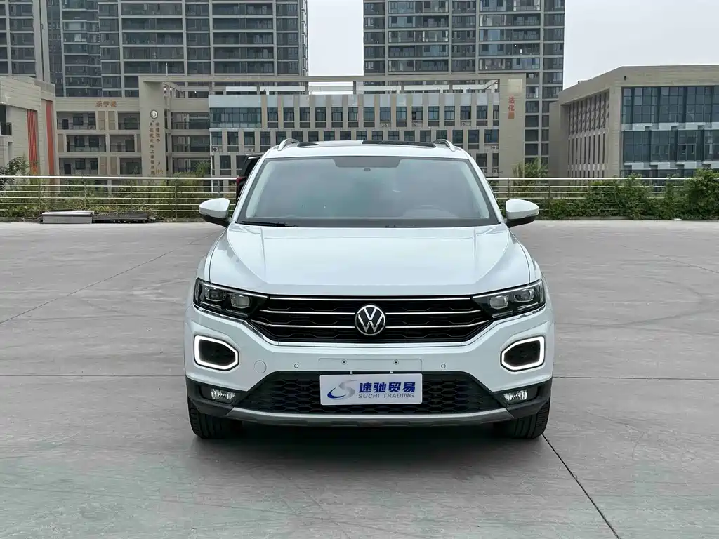 Volkswagen T-Roc — миниатюра 2