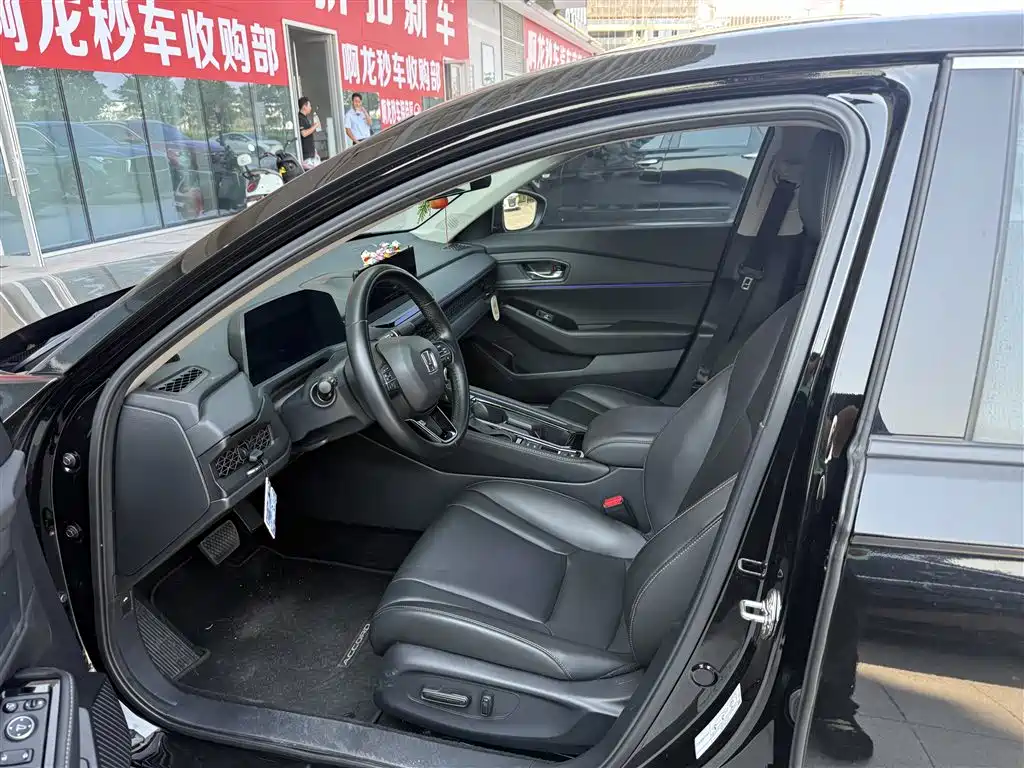Honda Accord — миниатюра 4